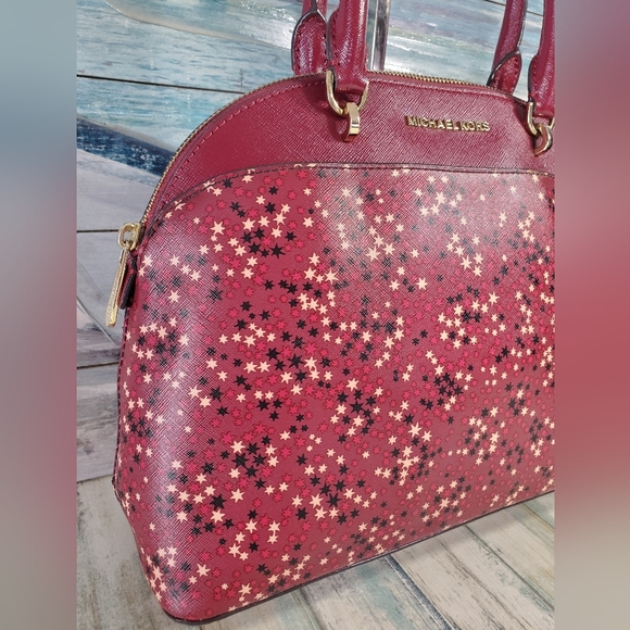 MICHAEL KORS LARGE EMMY DOME CROSSBODY SHOULDER BAG MULBERRY EUC - Picture 3 of 11